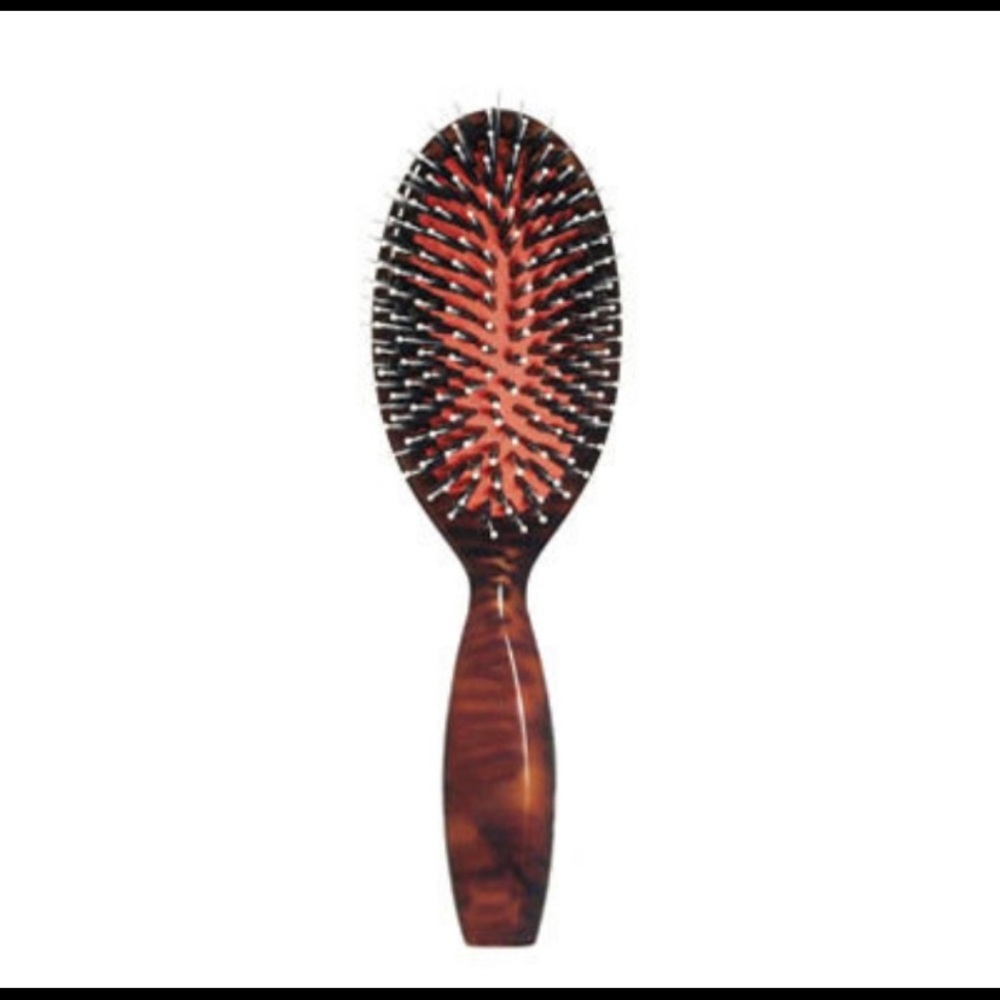 ISO: Frederic Fekkai Classic Brush - tortoise